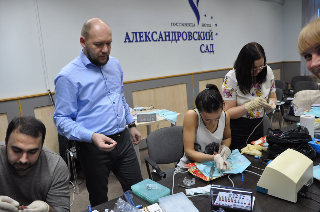 в Нижнем Новгороде состоялся курс Одномоментная имплантация